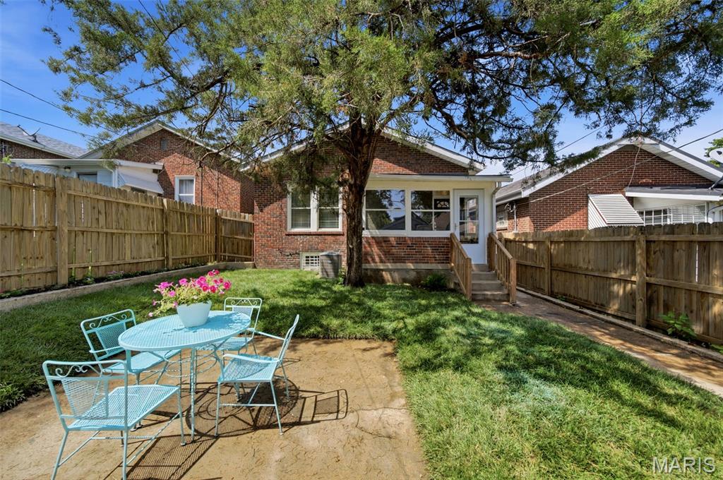 Russells Add 02 - Residential