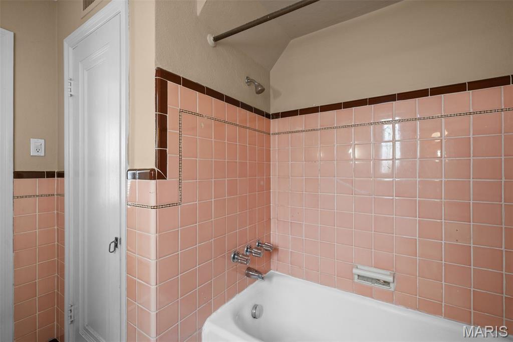 Central Suburbs - Residential