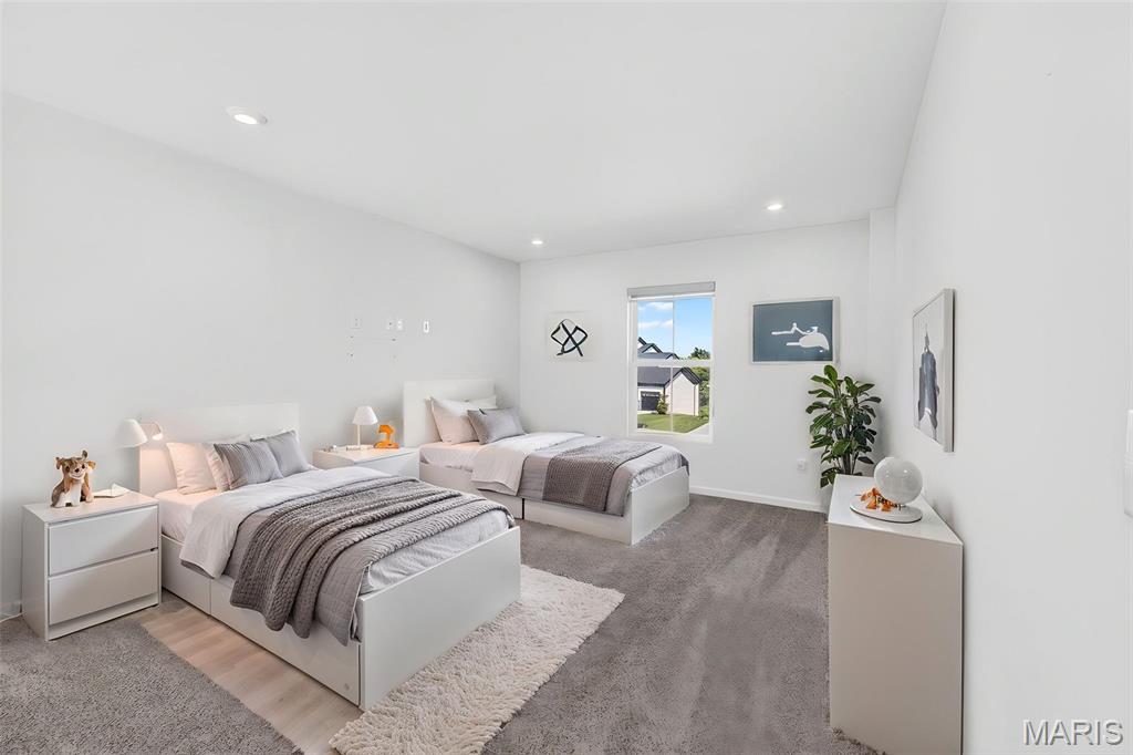 Inverness Ph 3 - Residential Lease