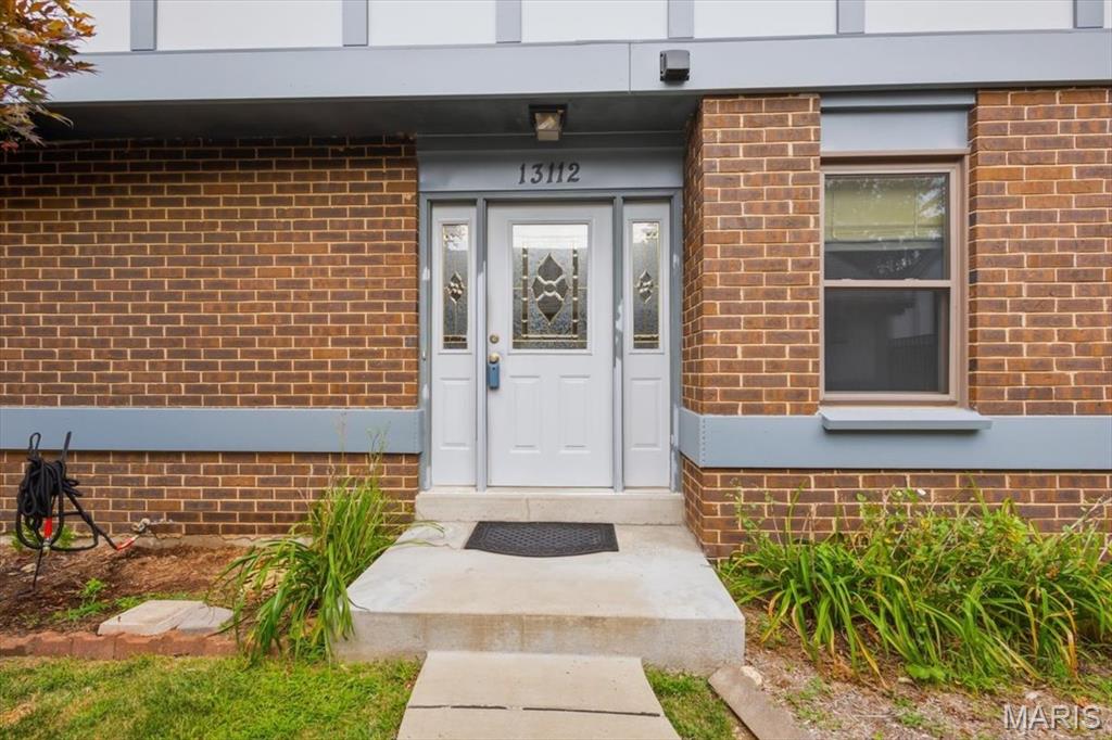 Royal Pines Condo Sixteenth - Residential