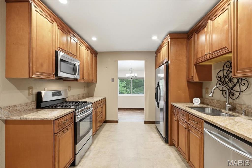 Royal Pines Condo Sixteenth - Residential