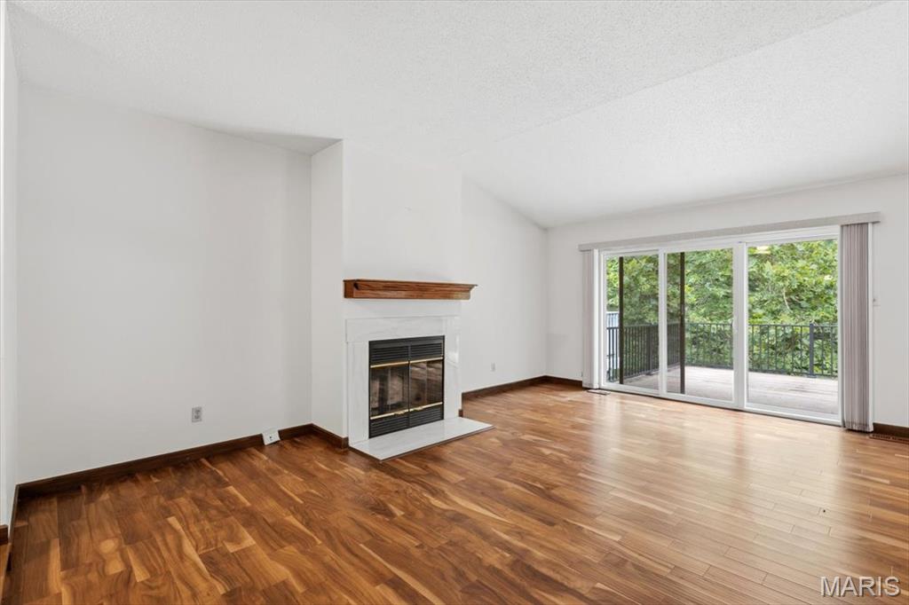Royal Pines Condo Sixteenth - Residential