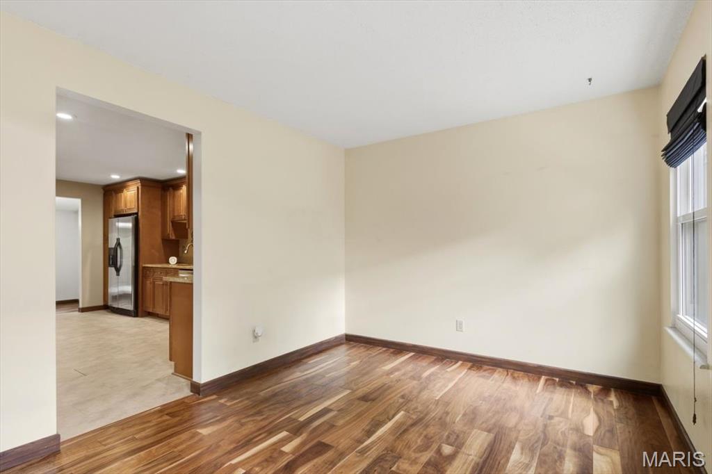 Royal Pines Condo Sixteenth - Residential