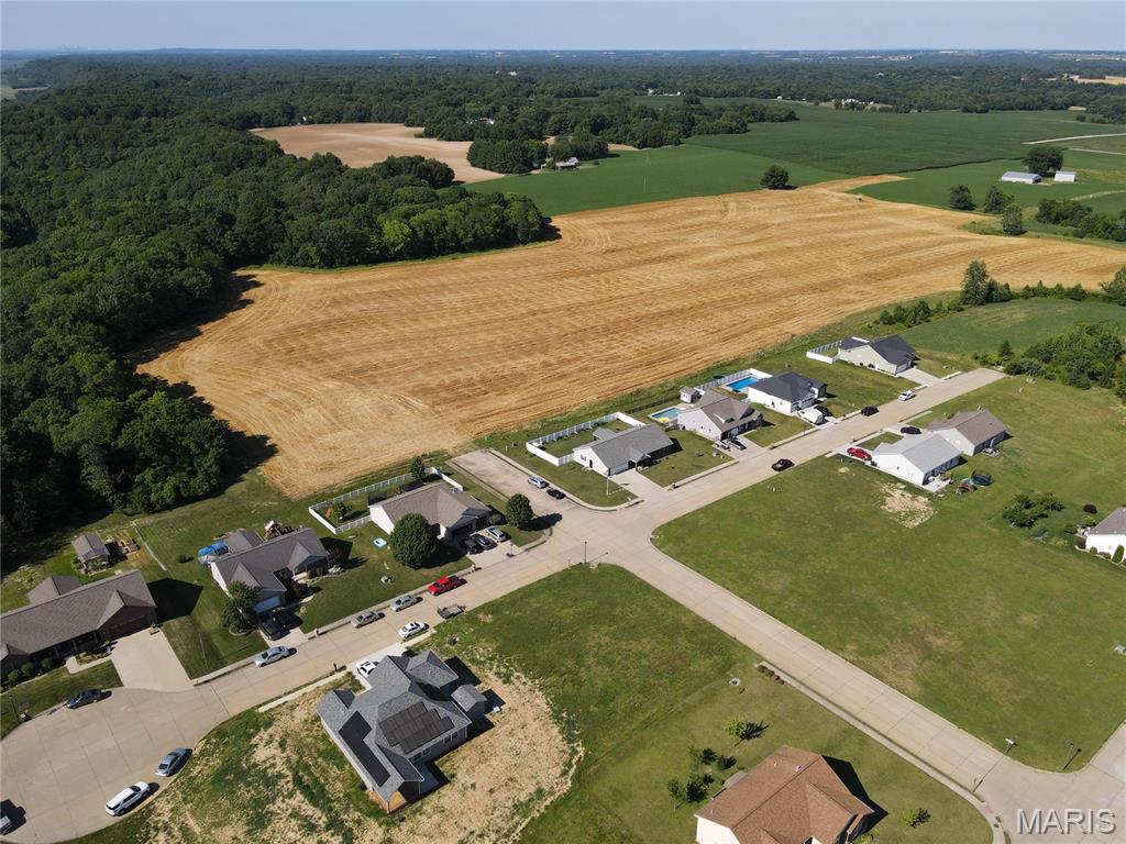 BLUFF MEADOWS - Land