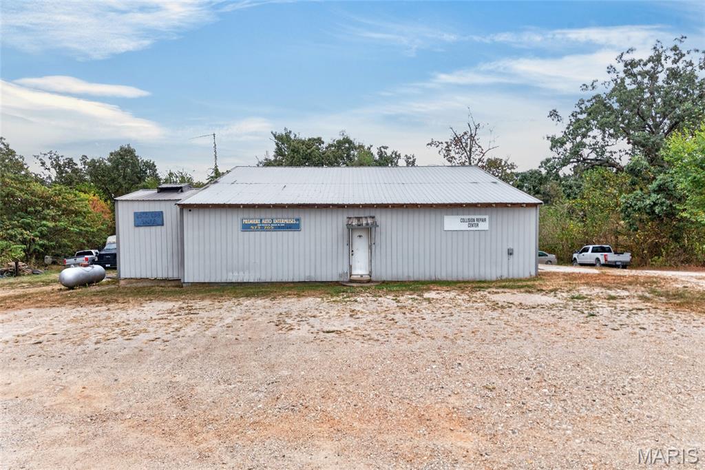 U/K - Commercial Sale