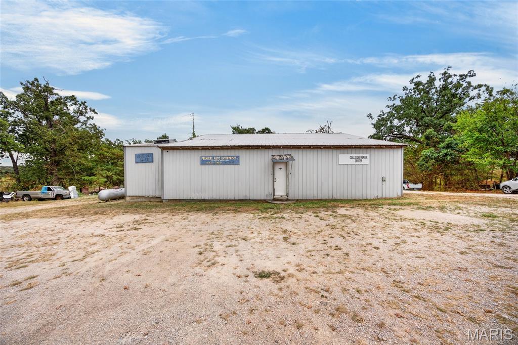 U/K - Commercial Sale