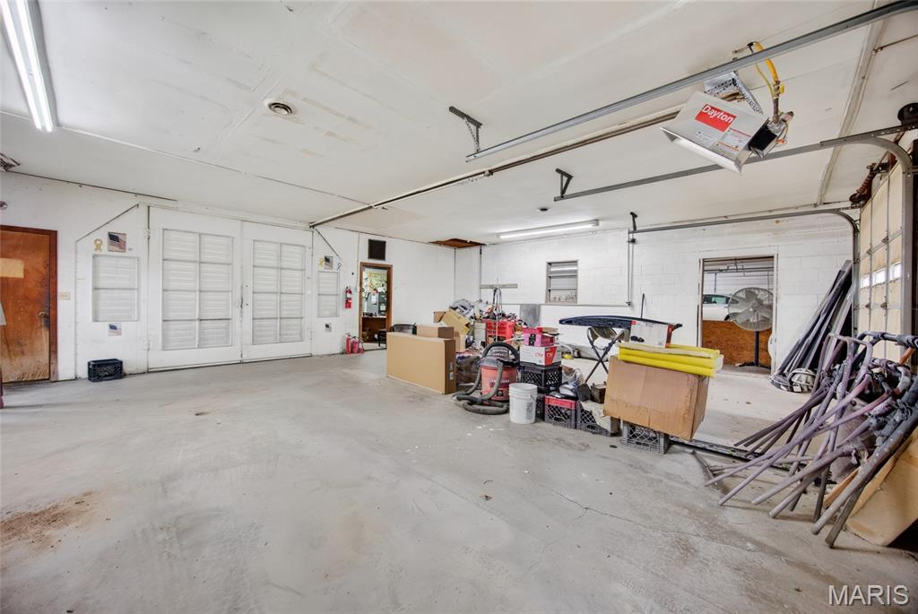 U/K - Commercial Sale