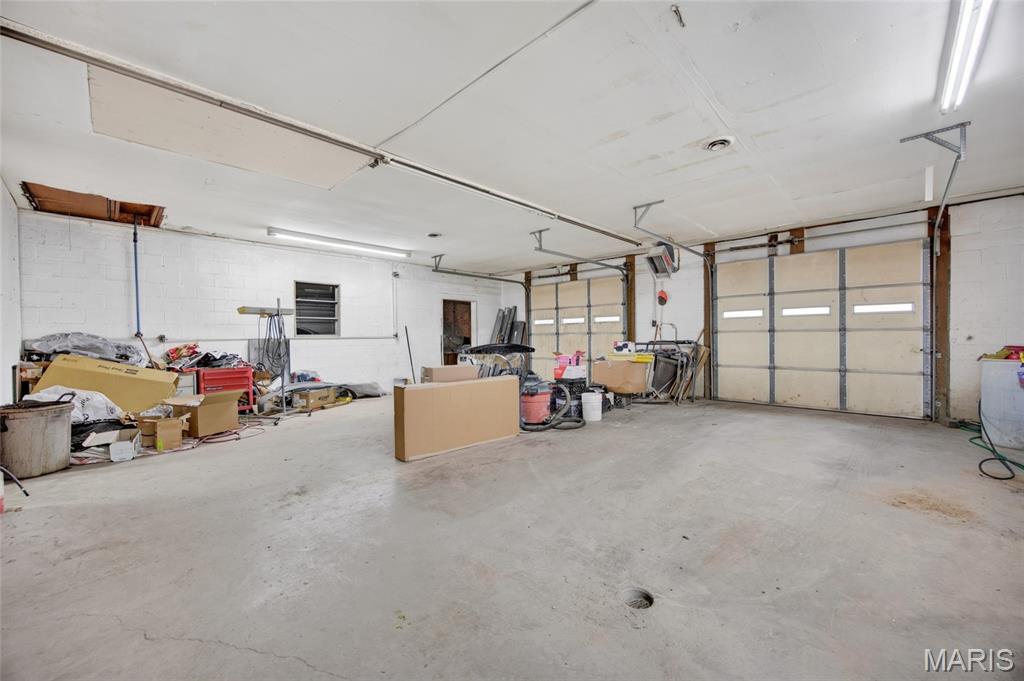 U/K - Commercial Sale