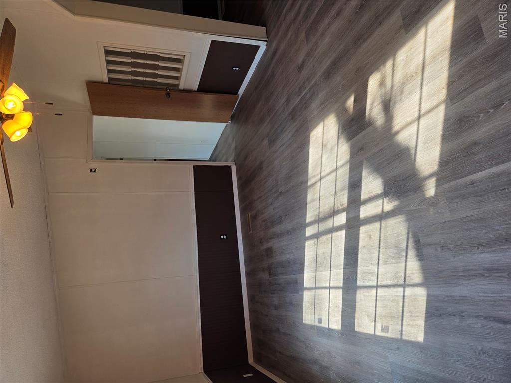 Wests Acres 1st Add - Residential