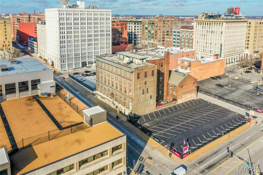 Lucas & Hunt Add - Commercial Sale