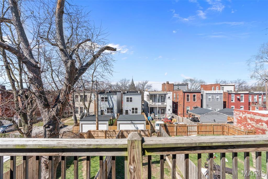 2253-2255 Indiana Ave Twnhs - Residential Lease