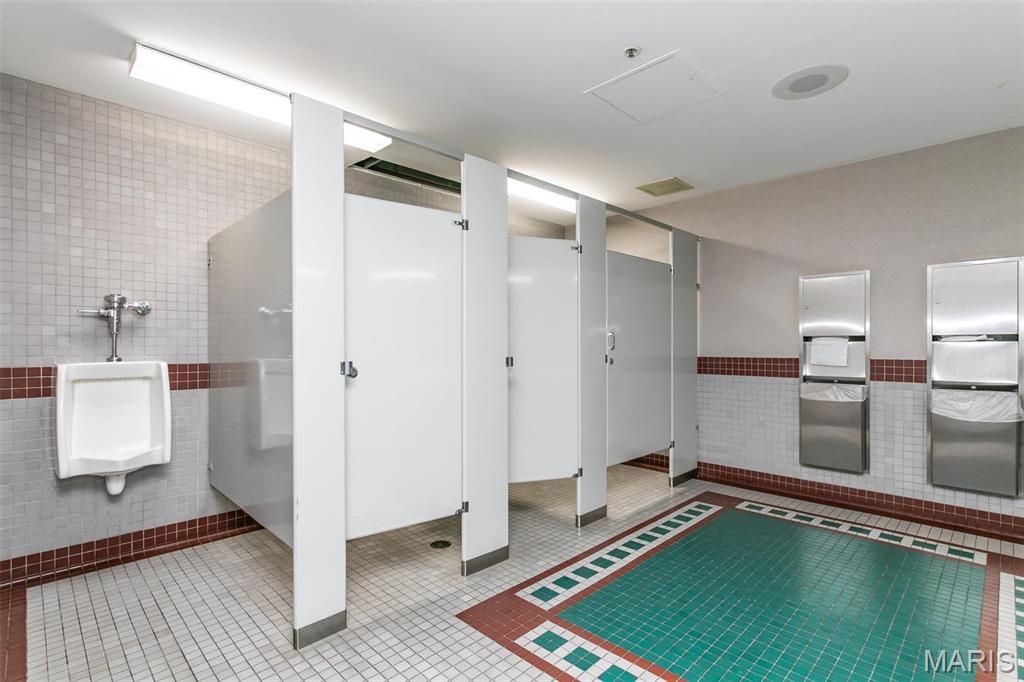 Parkway Professional Plaza #1 - Commercial Sale