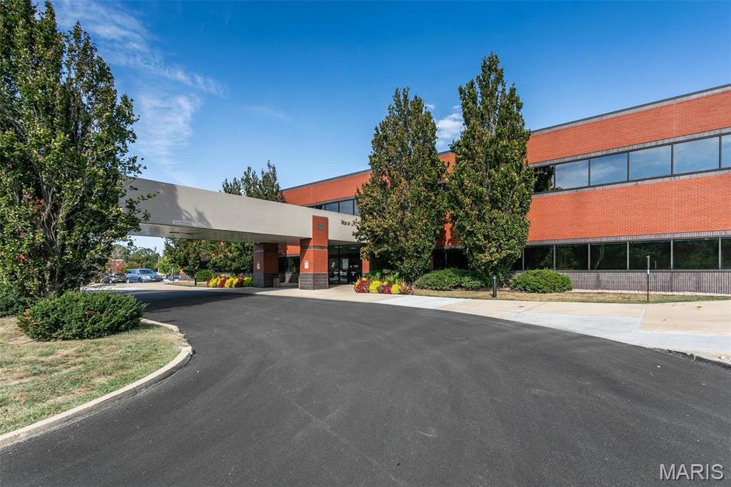 Parkway Professional Plaza #1 - Commercial Sale