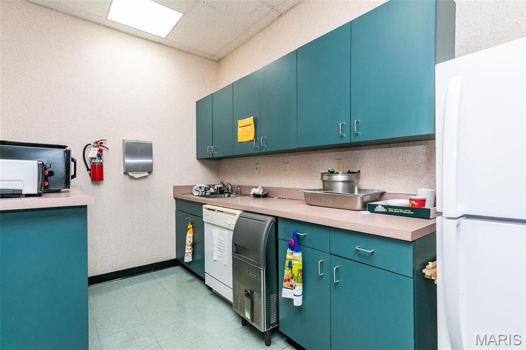 Parkway Professional Plaza #1 - Commercial Sale