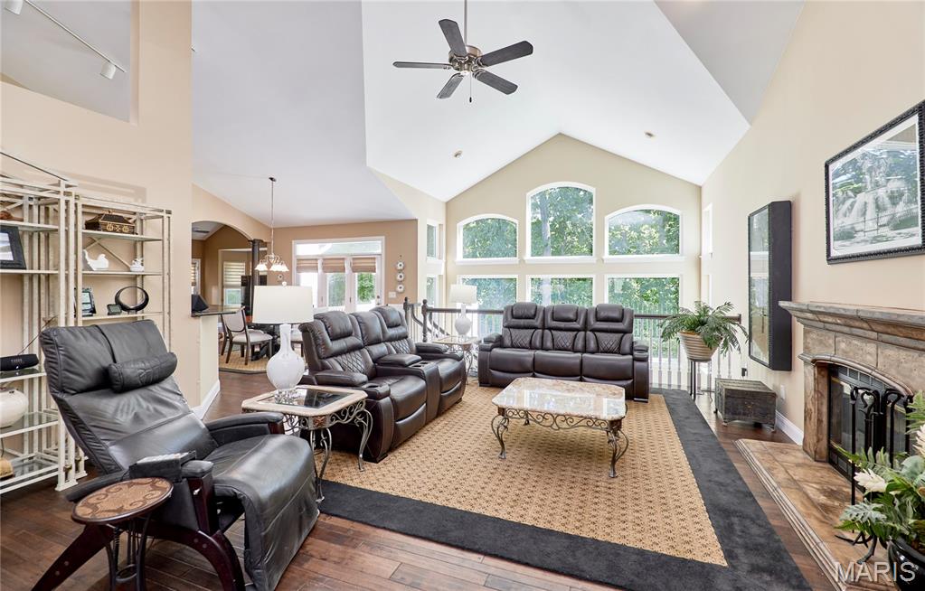 Polo Lake - Residential