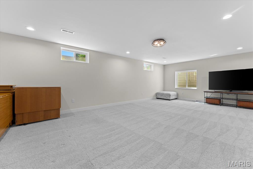 Sullivan Meadows - Residential
