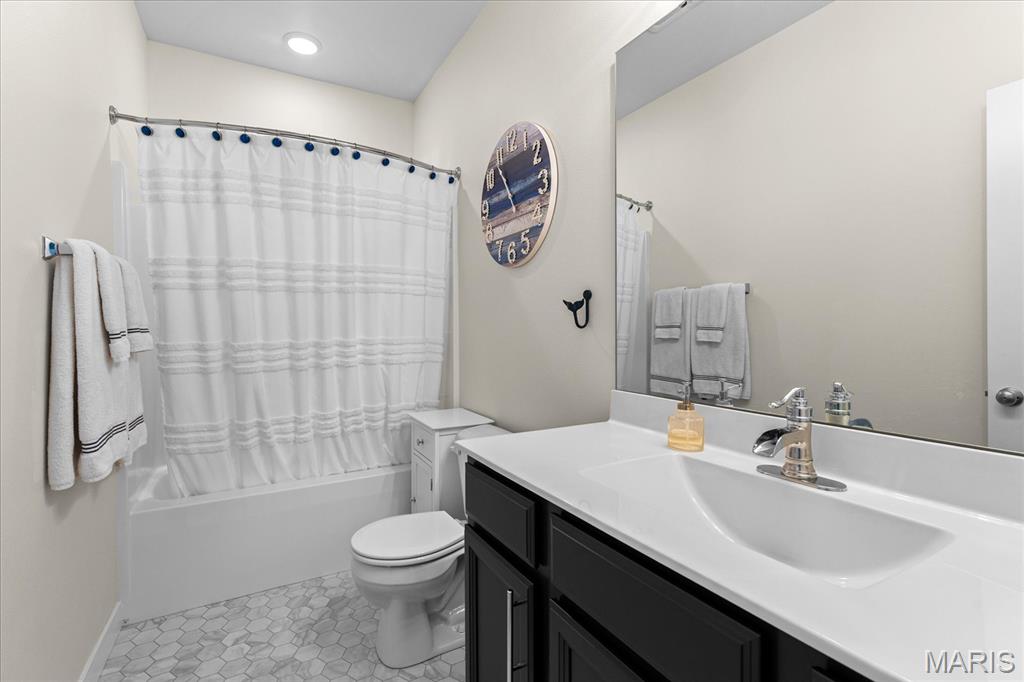 Sullivan Meadows - Residential