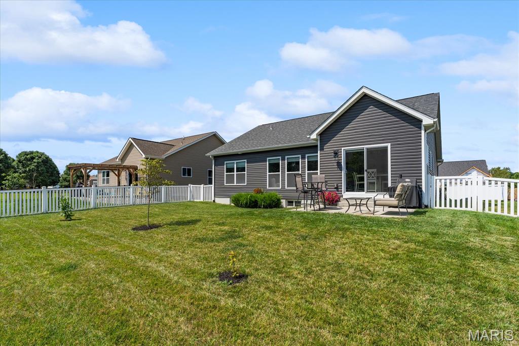 Sullivan Meadows - Residential