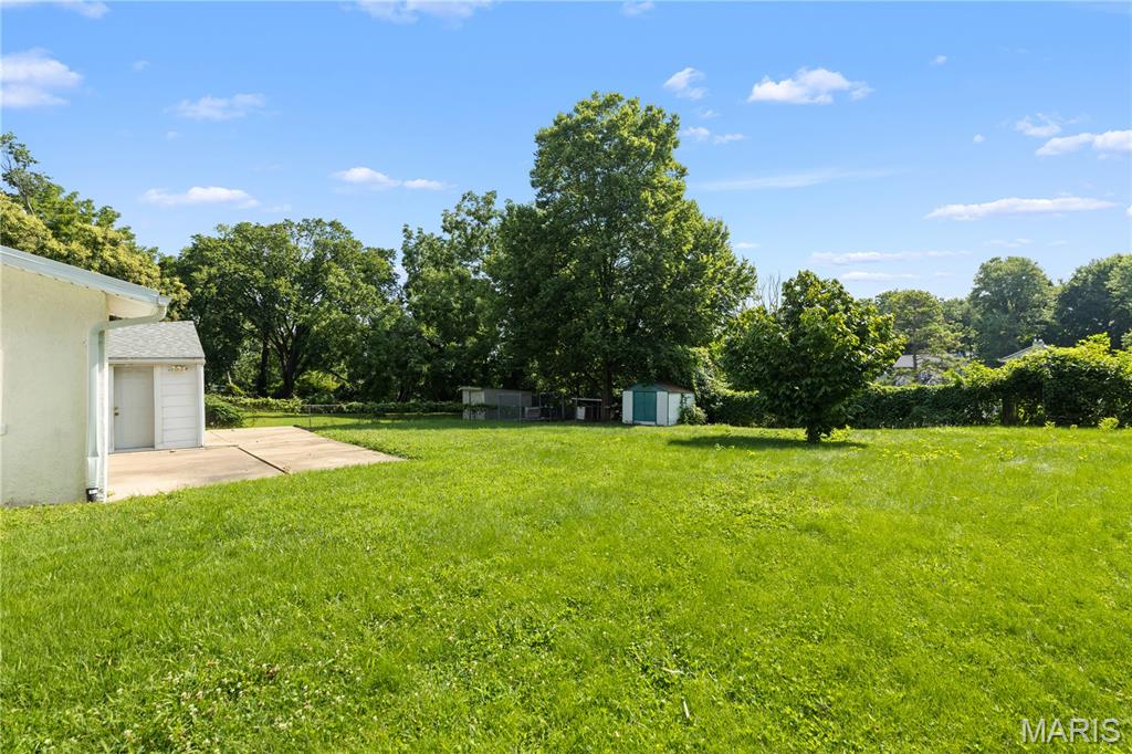 Thomas - Residential