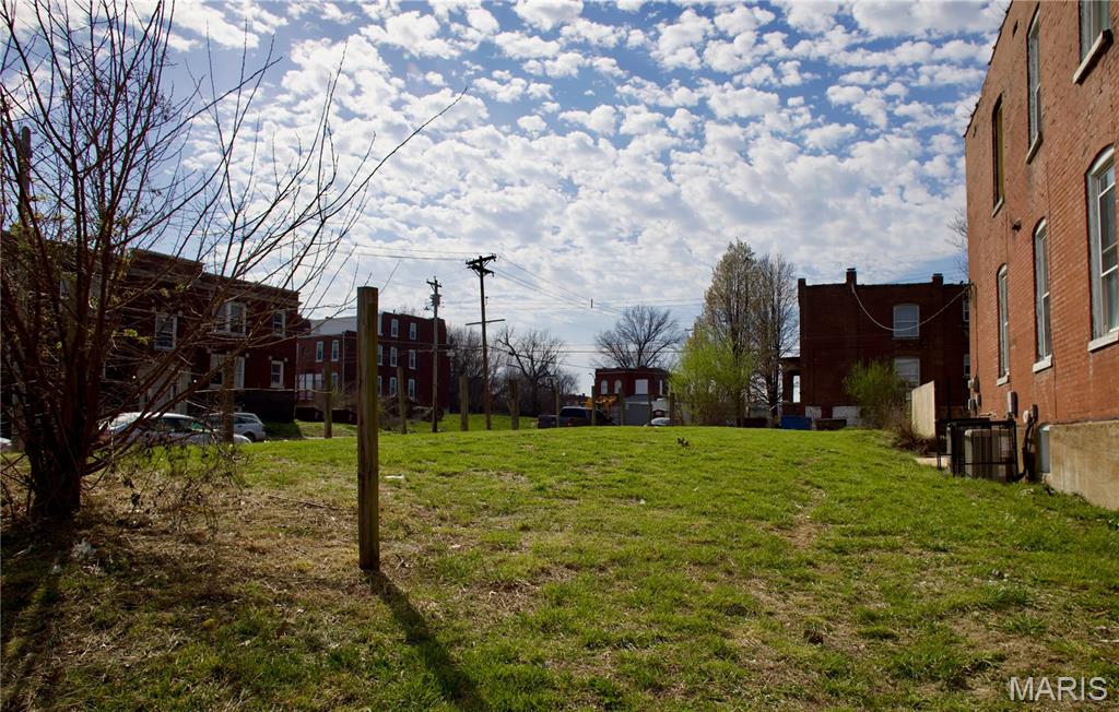 Tired of searching for the perfect home in Tower Grove?  Might be time to build your own on this large Tower Grove East lot!   Property is located right on the corner of Nebraska and Pestalozzi with Shaved Duck, Hodaks, and Little Fox all close by.