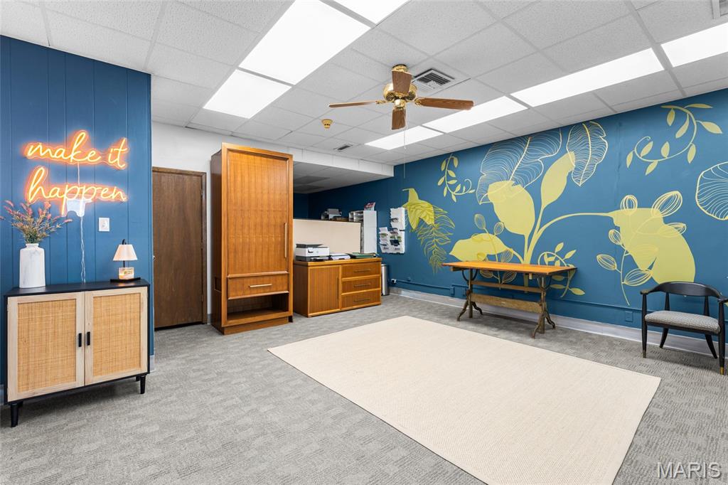 Belleville - Commercial Sale