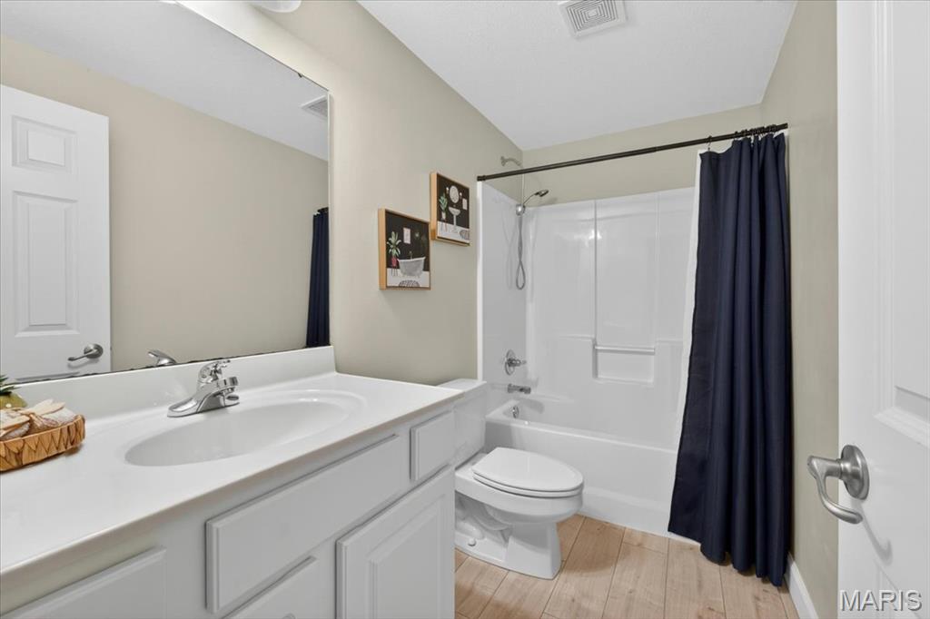 Cambridge Condominiums - Residential