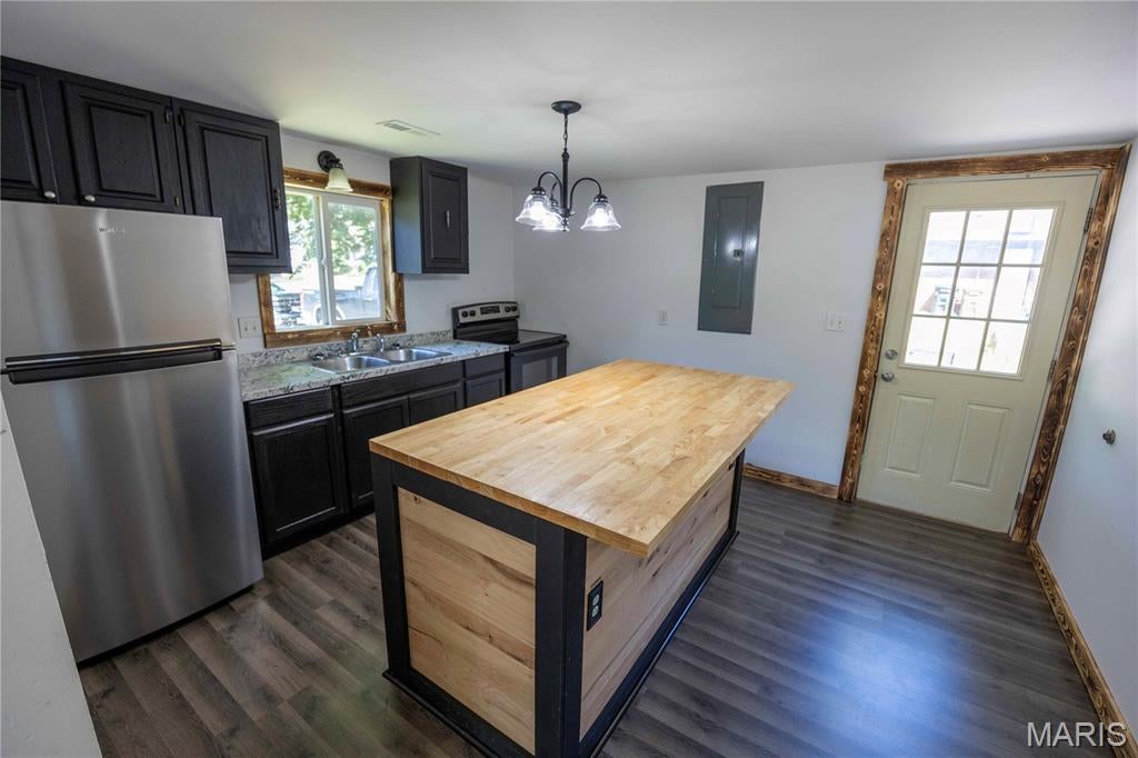 Monticello 1st Add - Residential