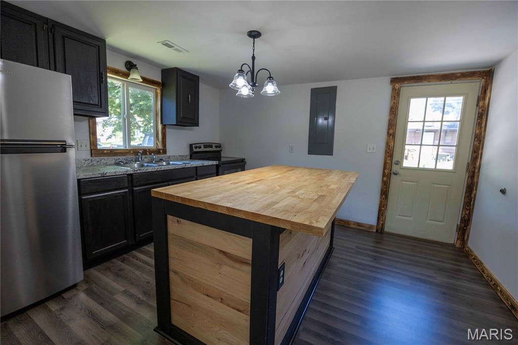 Monticello 1st Add - Residential