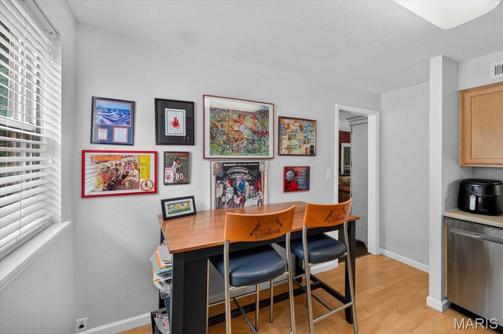 Greenbriar Condo - Residential