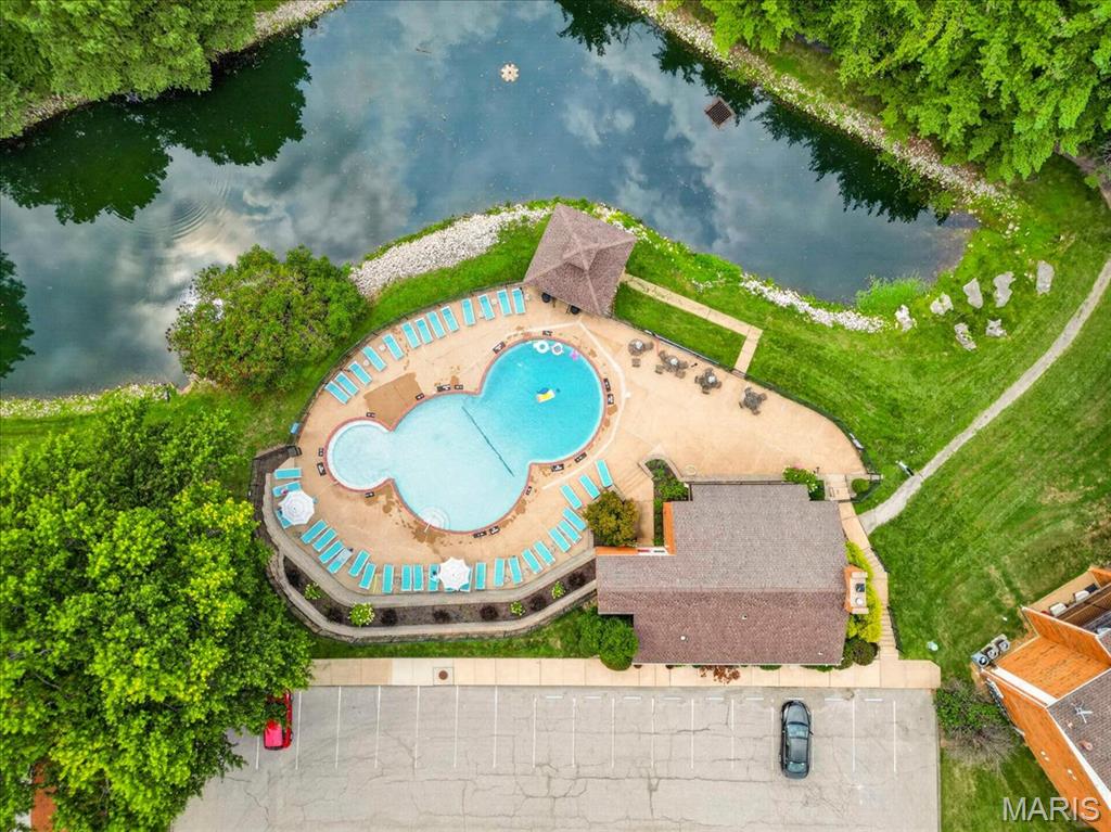 Greenbriar Condo - Residential