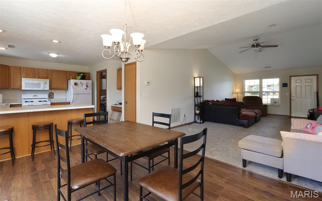 Albert Middeke's 6th Lot 115 E PT of Lot - Residential
