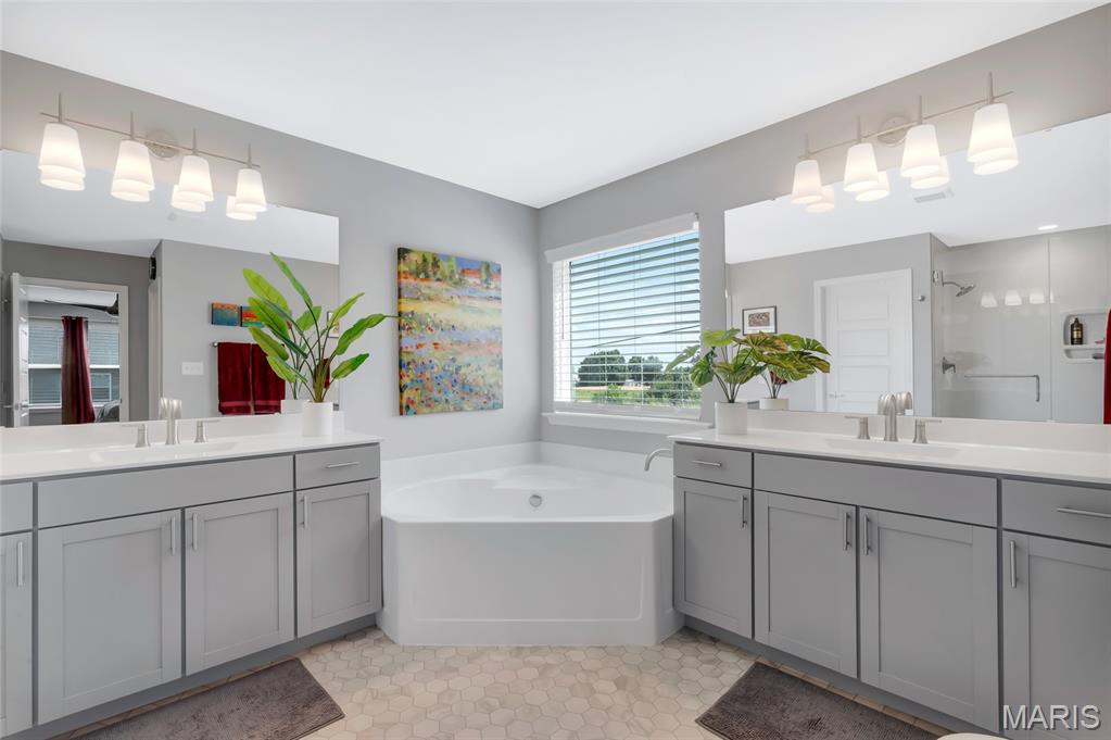 Arden Pointe - Residential