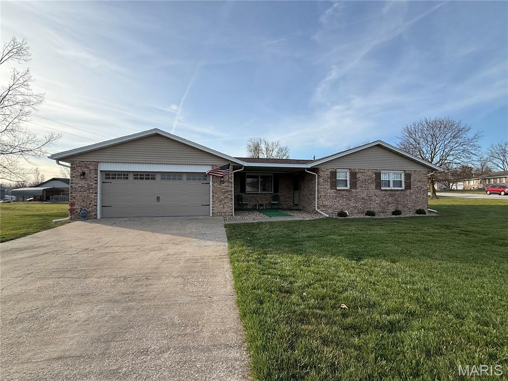 Move-in ready brick ranch home! This low-maintenance, full-brick home features all main-level living, new windows, and a new roof. The interior offers an open flow from the living room to the dining area and a modern kitchen with white cabinets, granite countertops, and appliances.
Key Features:
Bedrooms/Baths: 3 beds, 2 full baths.
Parking & Storage: 2-car attached garage with extra storage, plus a 12x16 backyard shed.
Outdoor Living: Choose between the covered front porch, the three-season room, the sunroom, or the covered patio off the laundry room.
Location: Established neighborhood on a corner lot.