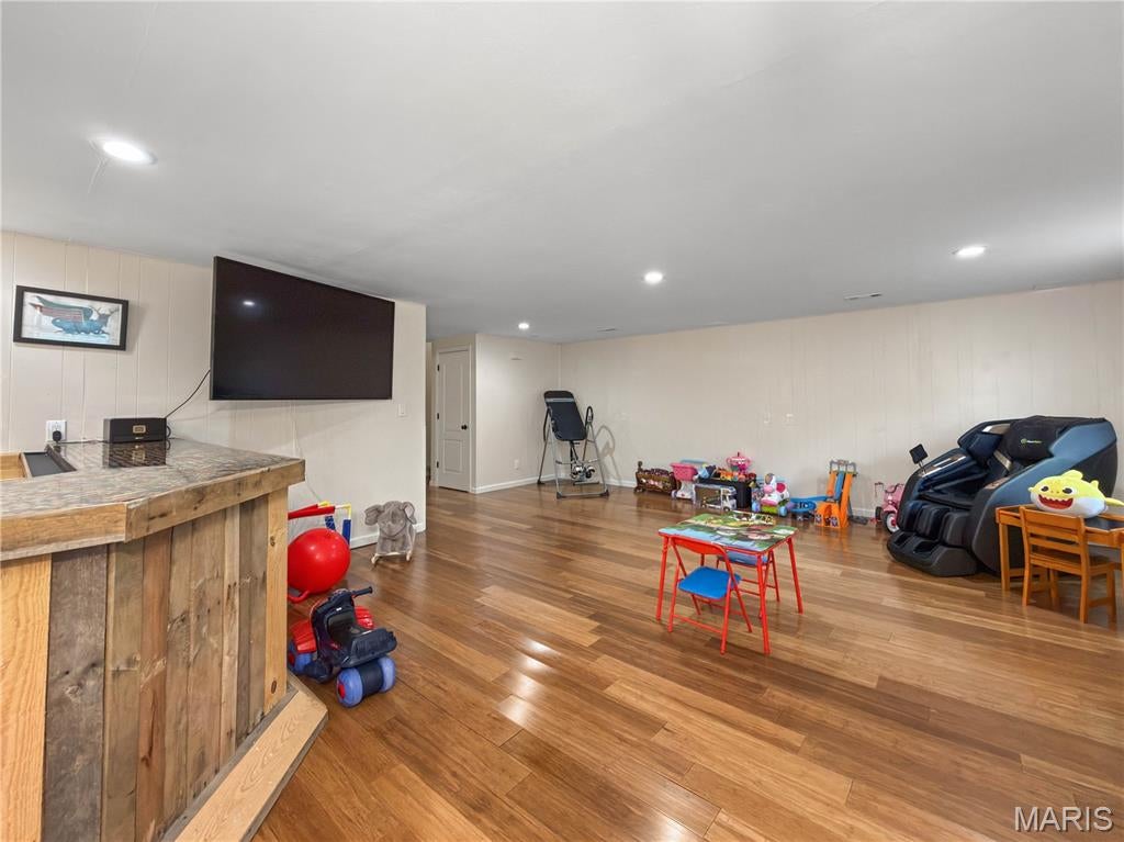 Briarwood Lake Estate - Residential