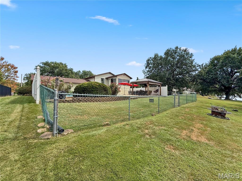 Briarwood Lake Estate - Residential