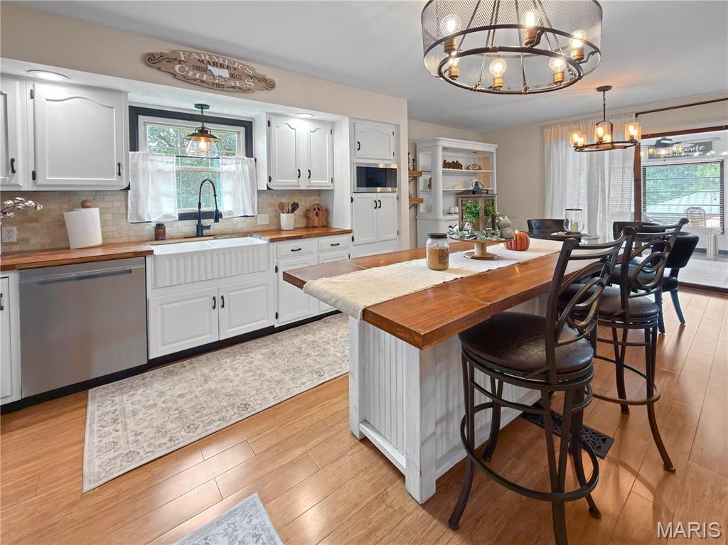 Briarwood Lake Estate - Residential