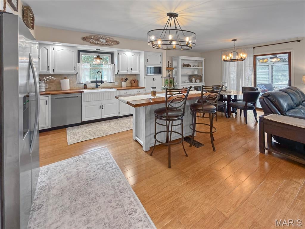 Briarwood Lake Estate - Residential