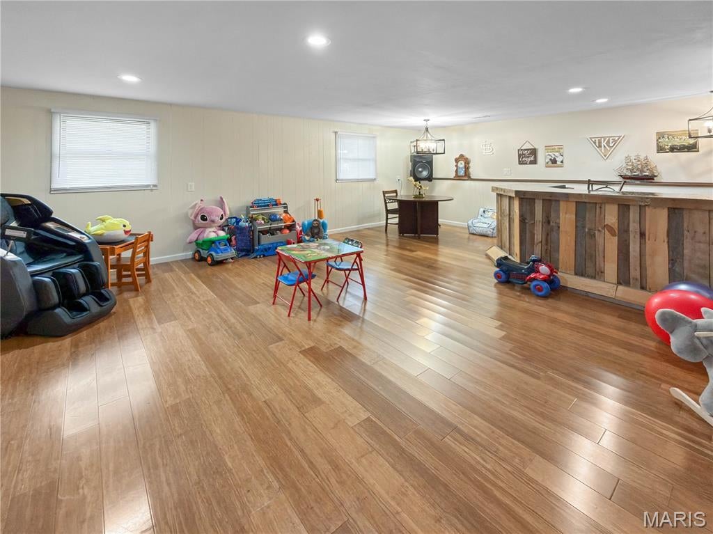 Briarwood Lake Estate - Residential