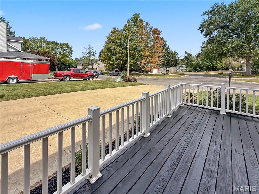 Briarwood Lake Estate - Residential