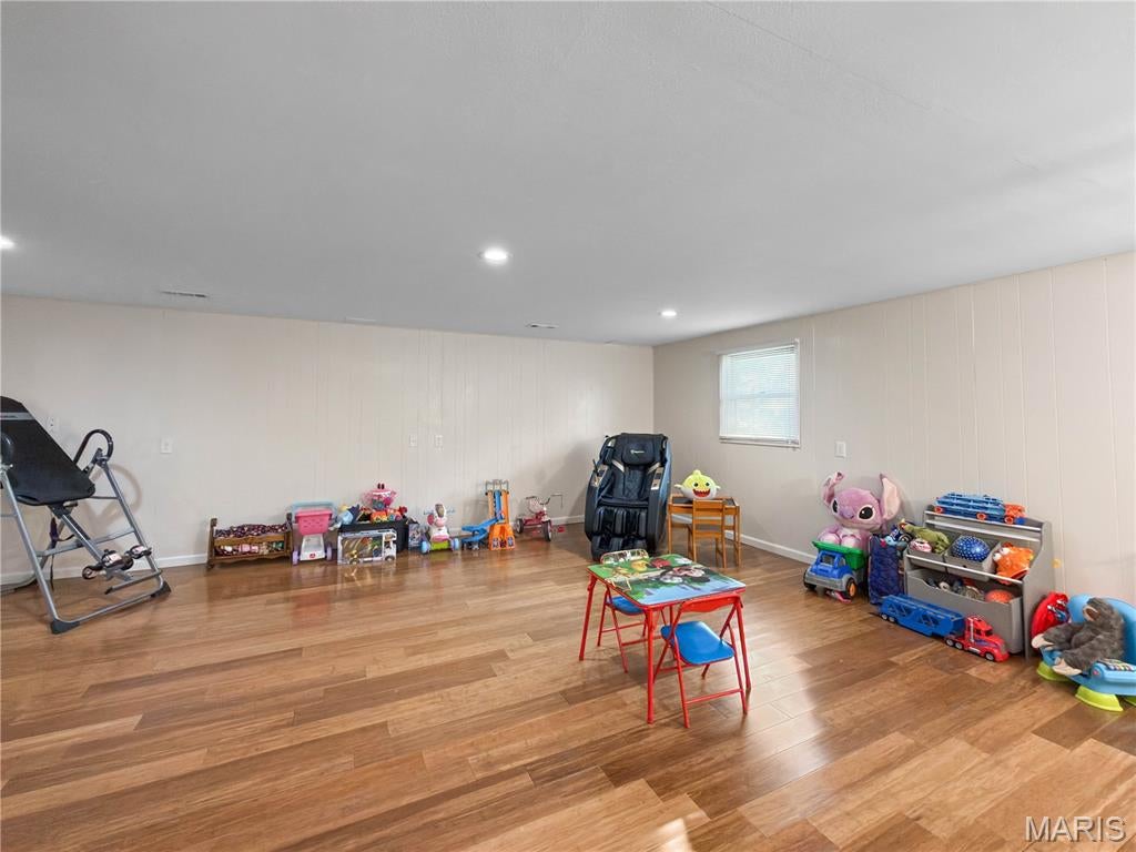 Briarwood Lake Estate - Residential