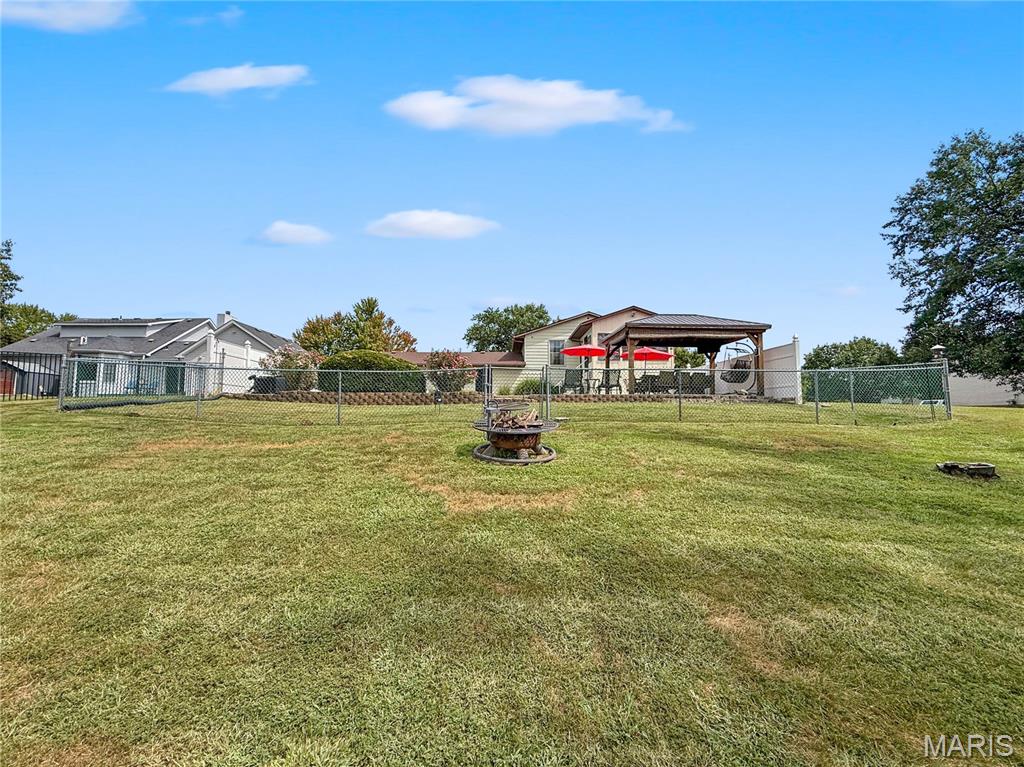 Briarwood Lake Estate - Residential