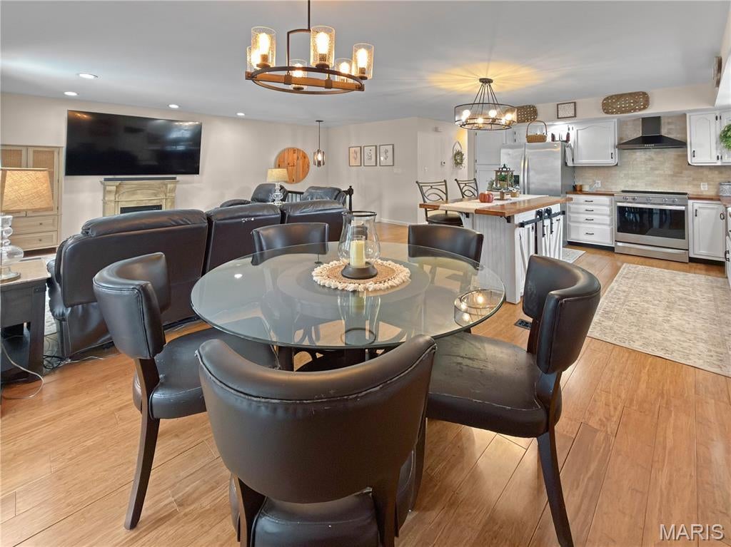 Briarwood Lake Estate - Residential