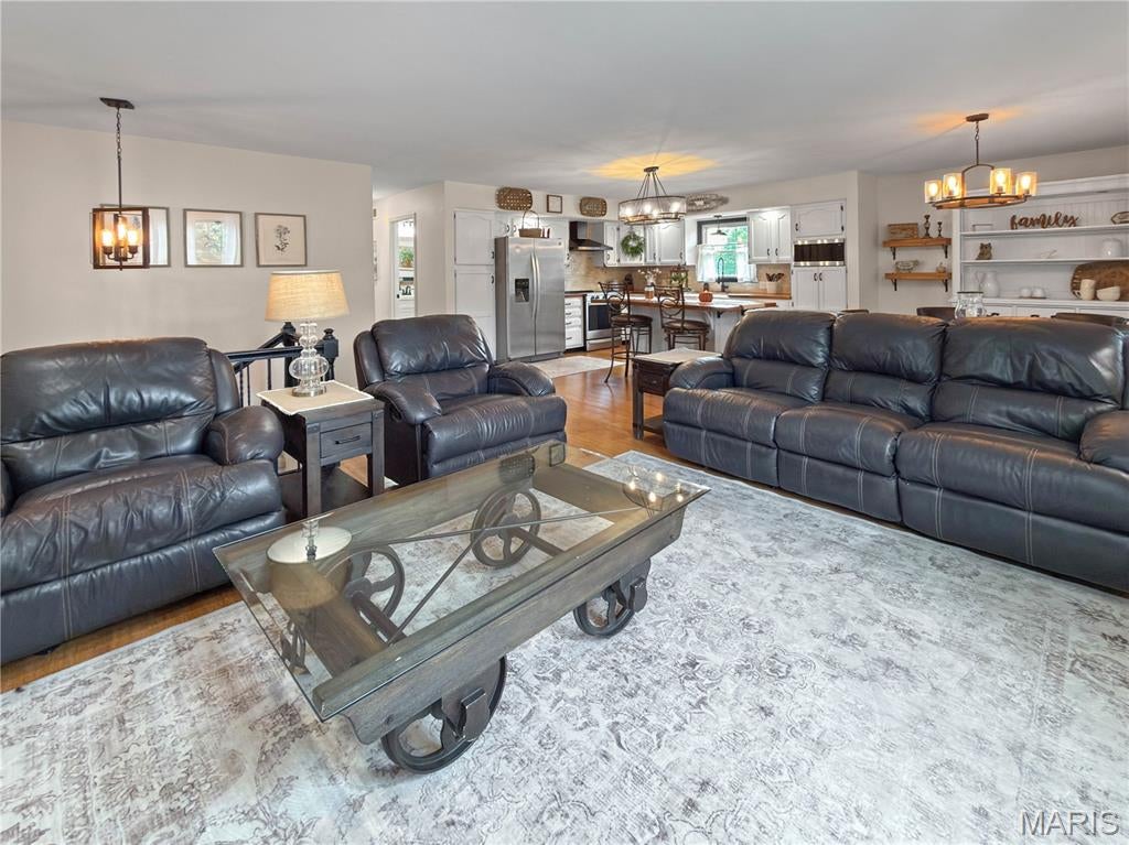 Briarwood Lake Estate - Residential