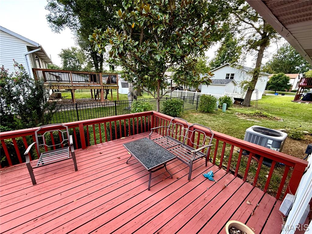 LOT 99 WILSON HILLS 3RD ADDN - Residential