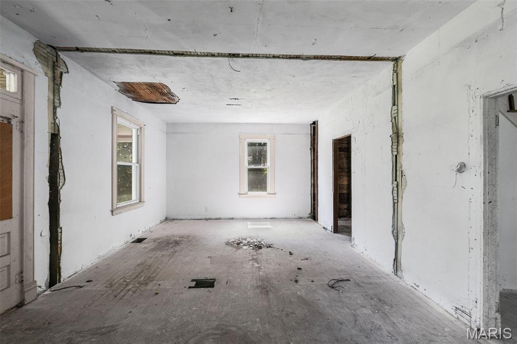 J L, Add - Residential