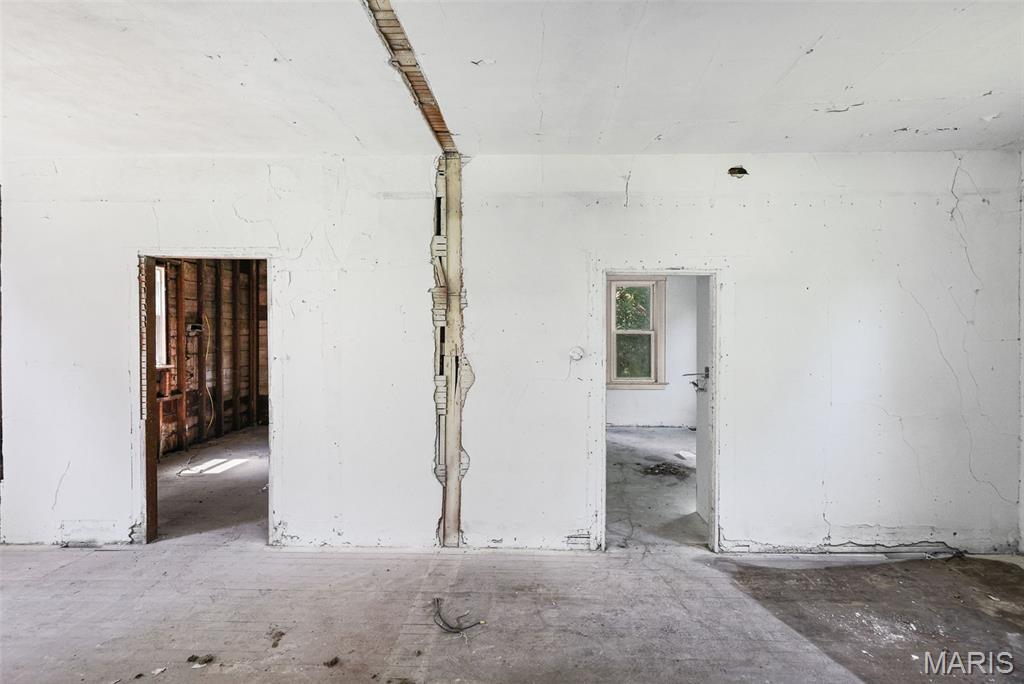 J L, Add - Residential