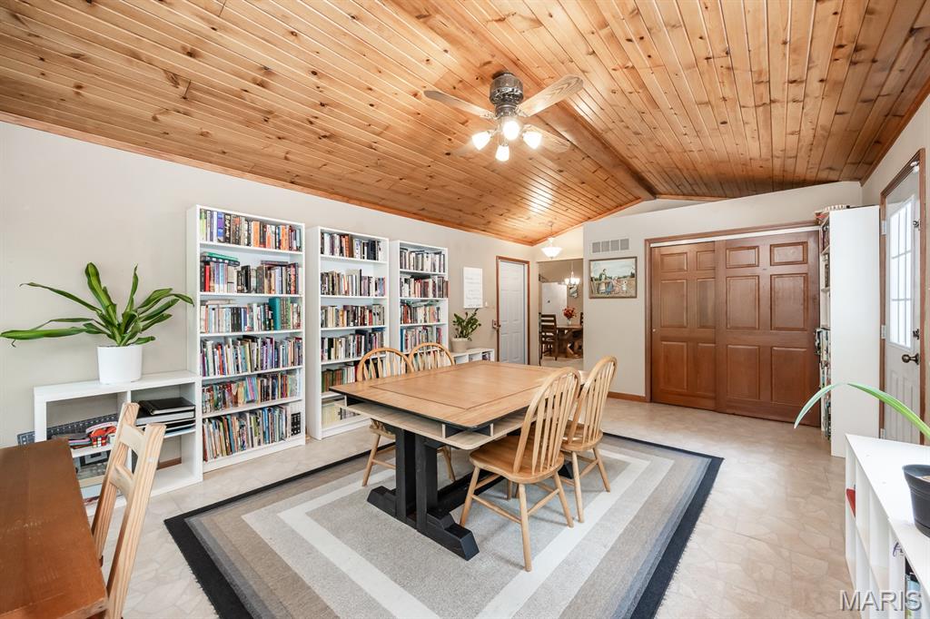 Not In A Subdivision - Residential
