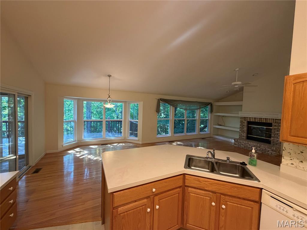 Lake Sherwood Estates - Residential