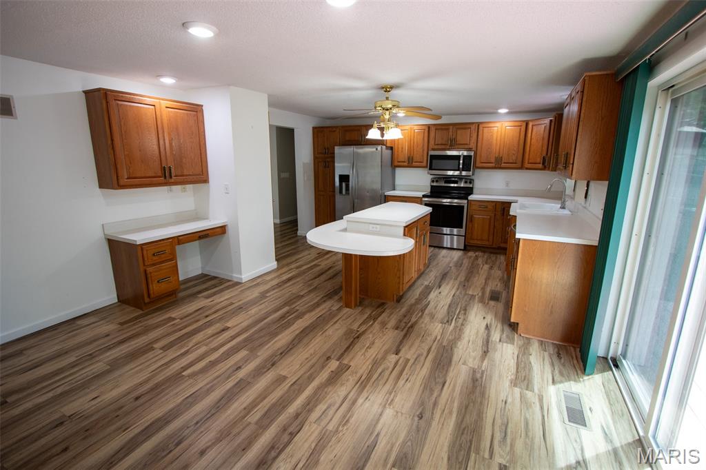 Holiday Manor Second Sub - Residential