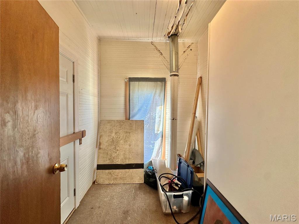 Dan McAllisters Sub - Commercial Sale